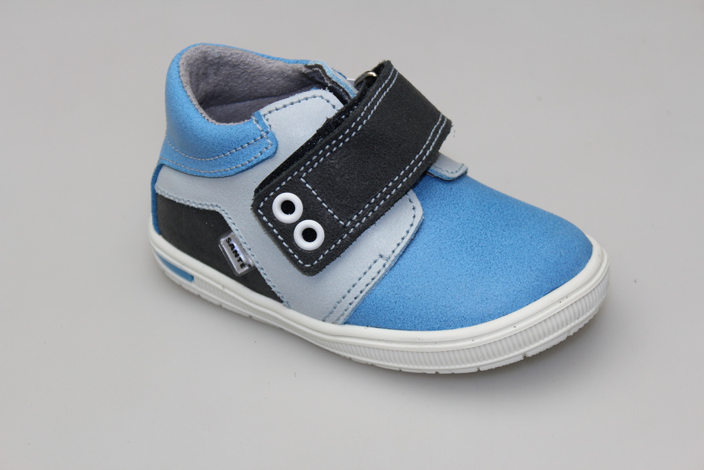 N 661 501 85 016 069 SV.MODRÁ